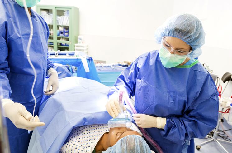 USAP anesthesiologist working with surgeon and patient